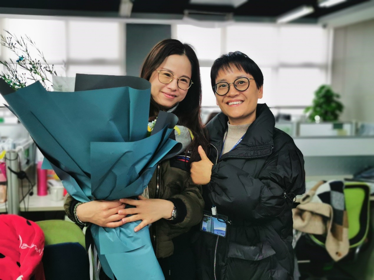 1642988357813175.jpg 何秀秀.jpg